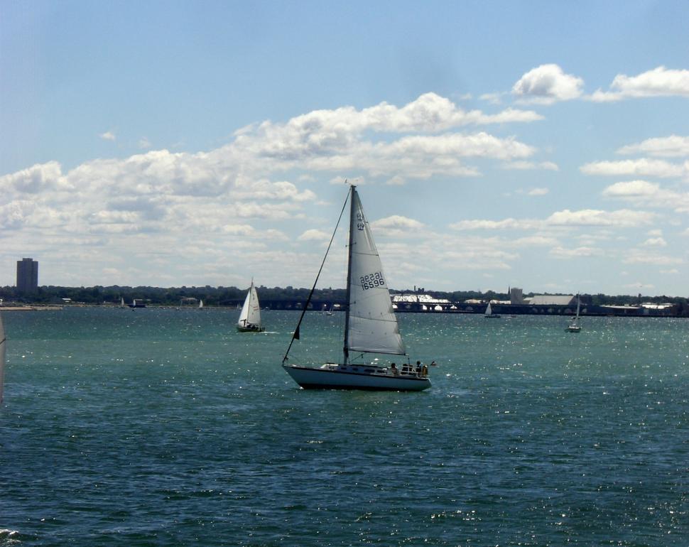 sailboats sale milwaukee