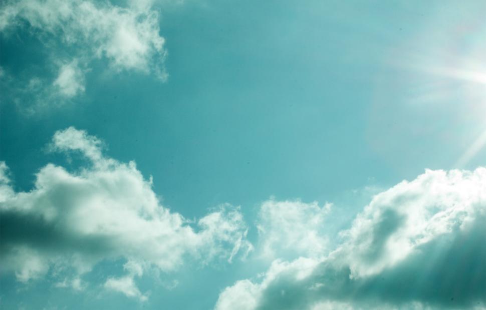 Free Image of Sky and clouds  