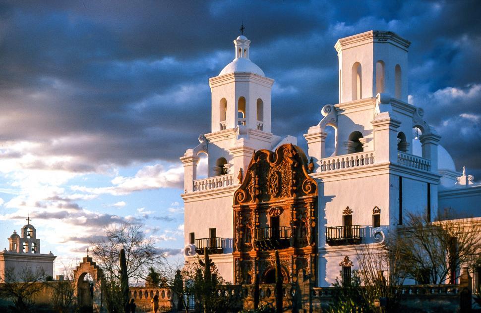 Free Stock Photo Of Sun Rays On Mission San Xavier Del Bac | Download ...