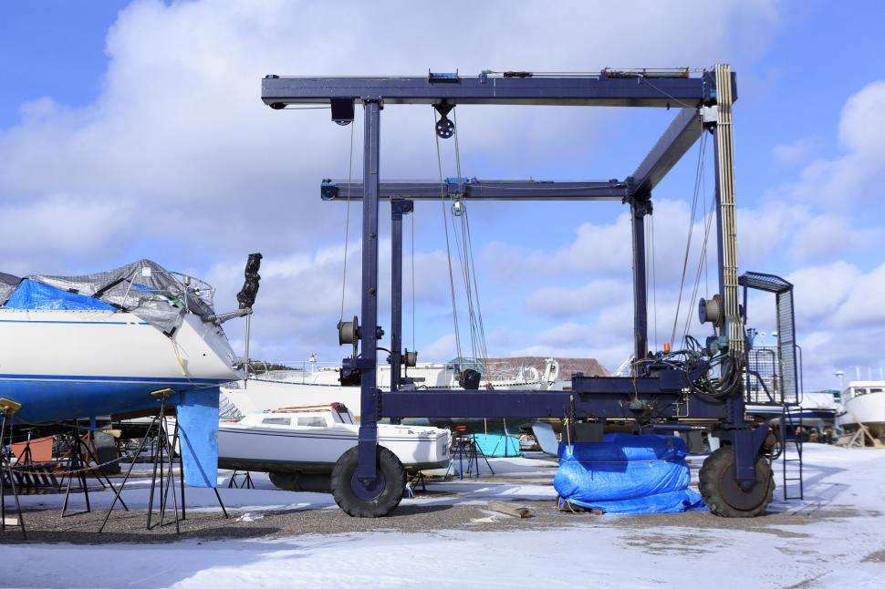 Free Image of Marina in winter 