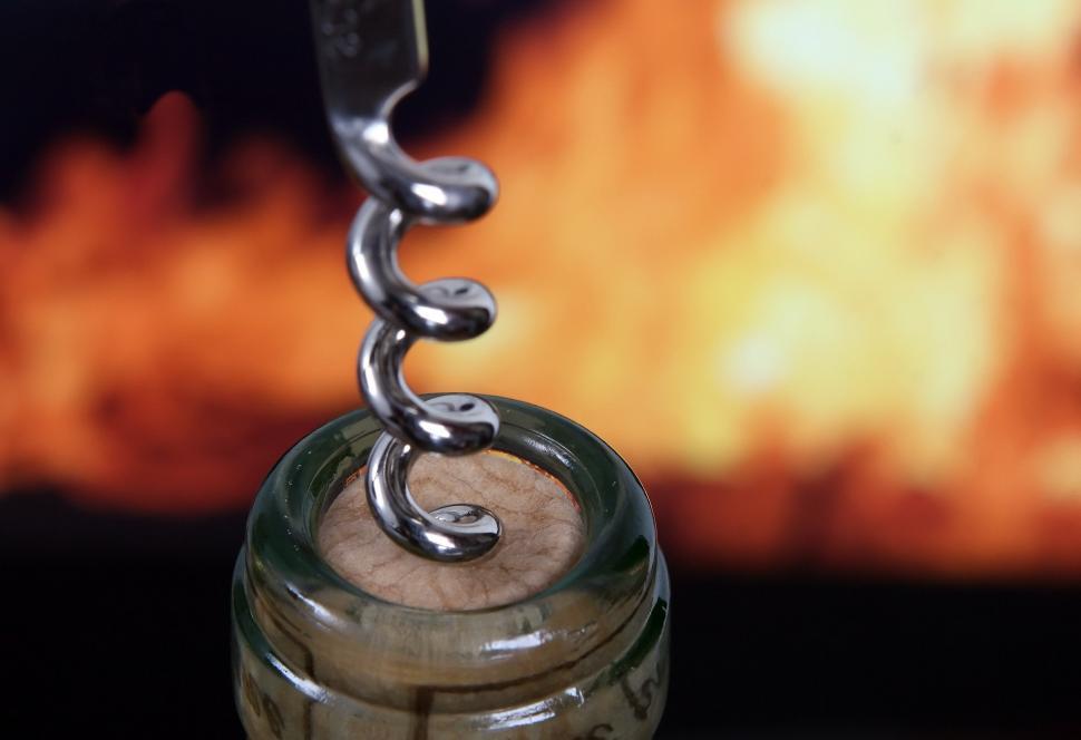 Free Image of Cork With Hanging Chain 