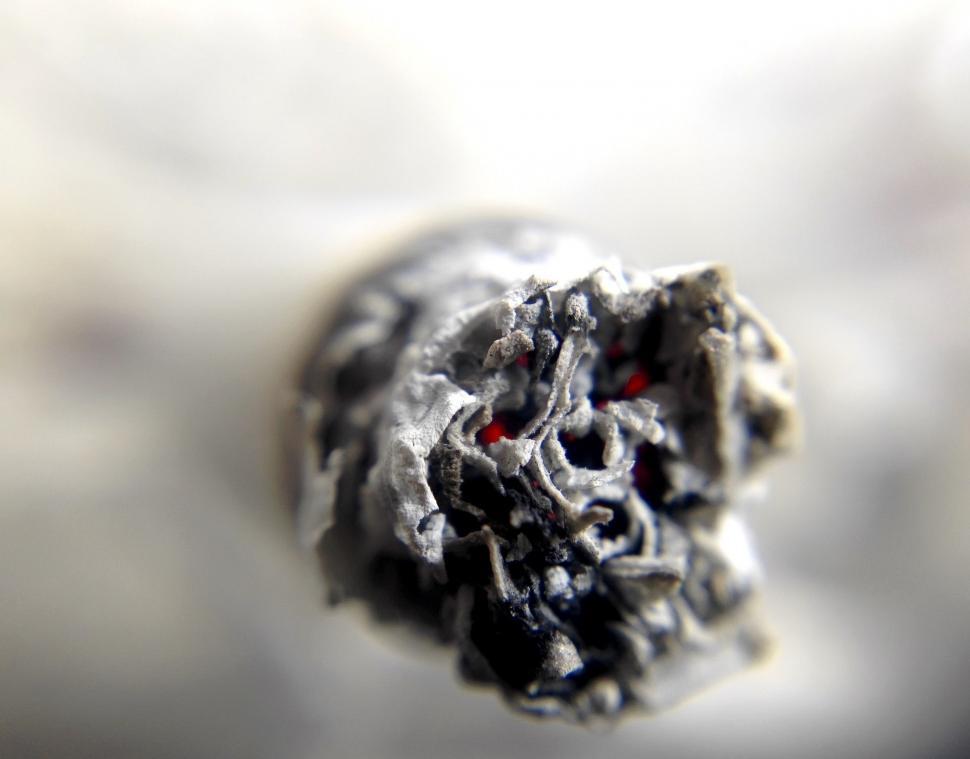 Free Image of Cigarette in Black and White 