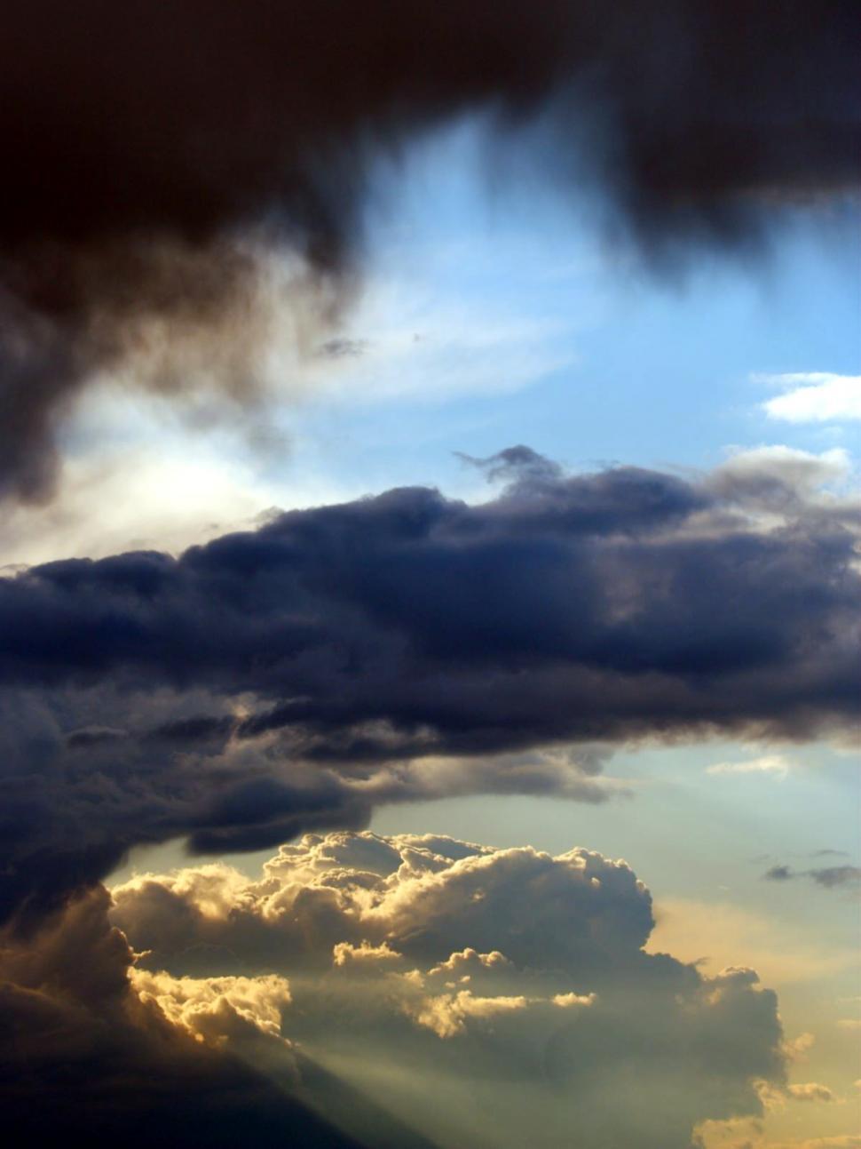 Free Image of Clouds 