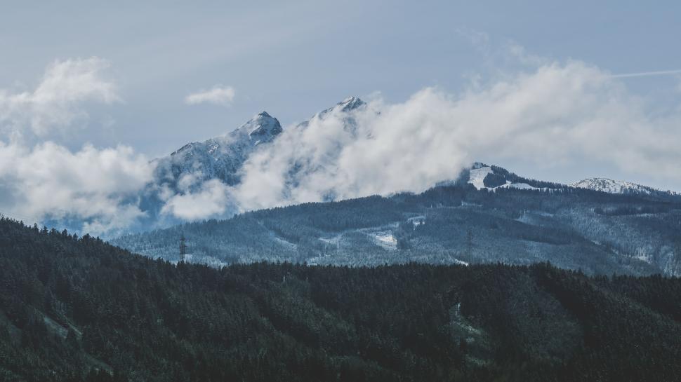 Free Image of Majestic Mountain Range With Clouds 