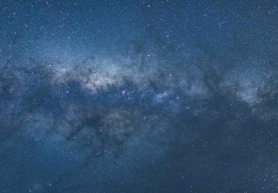 Free Image of Starry Night Sky With Clouds 