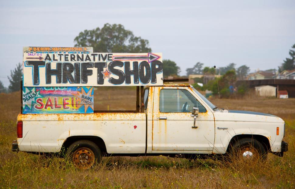 Free Image of Vintage Truck With Sign on Back 