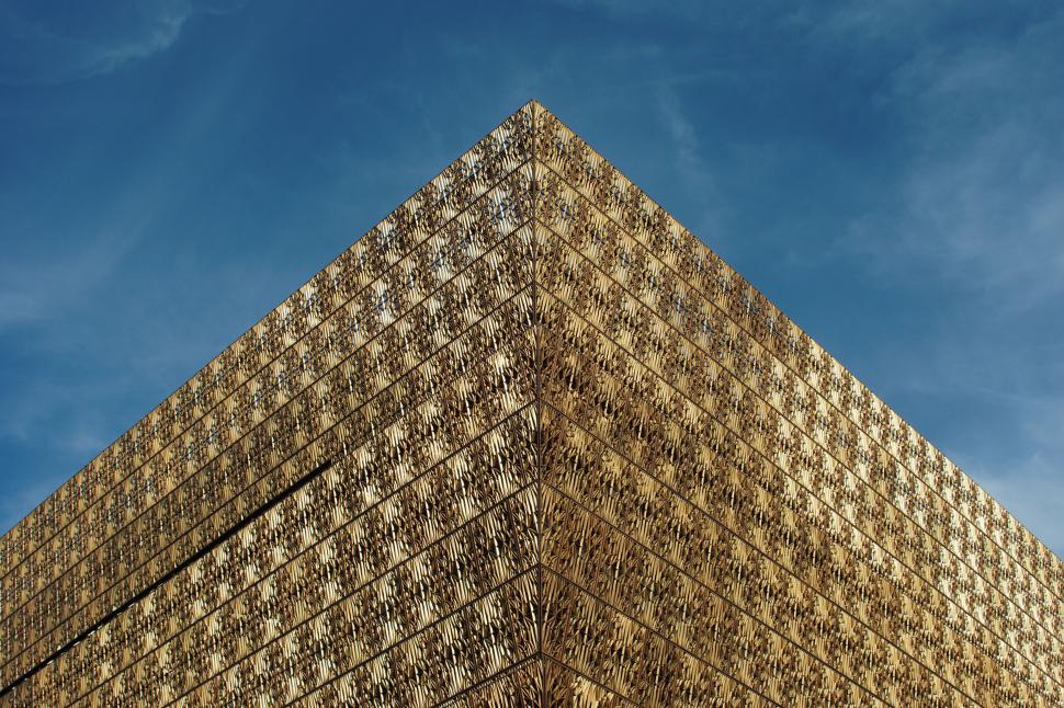 Free Image of Towering Skyscraper Against Clear Sky 