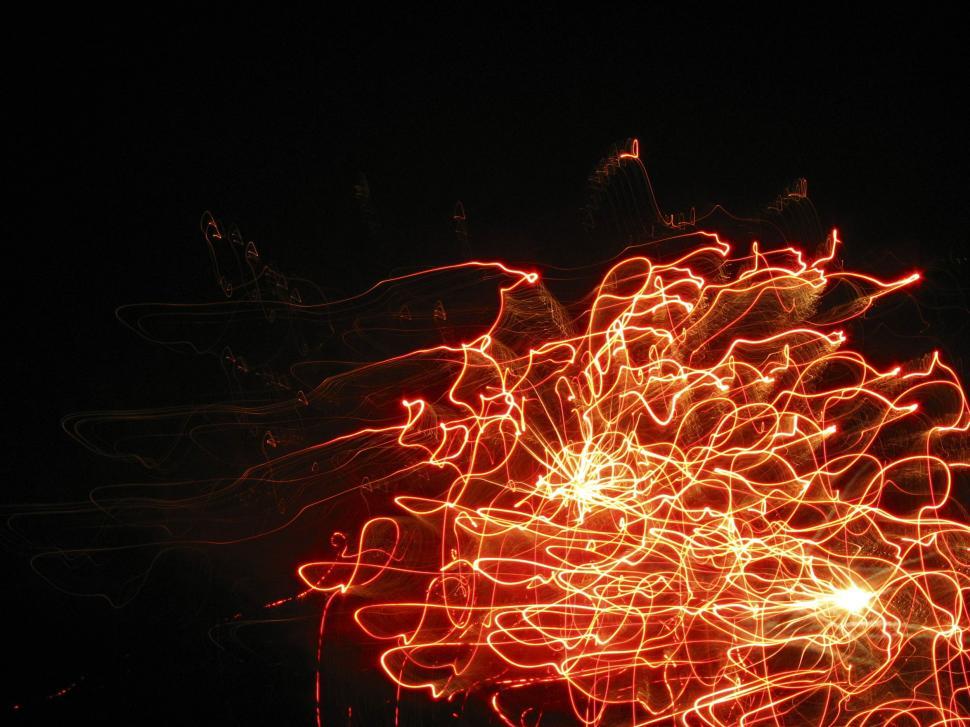 Free Image of Swirly light streaks 
