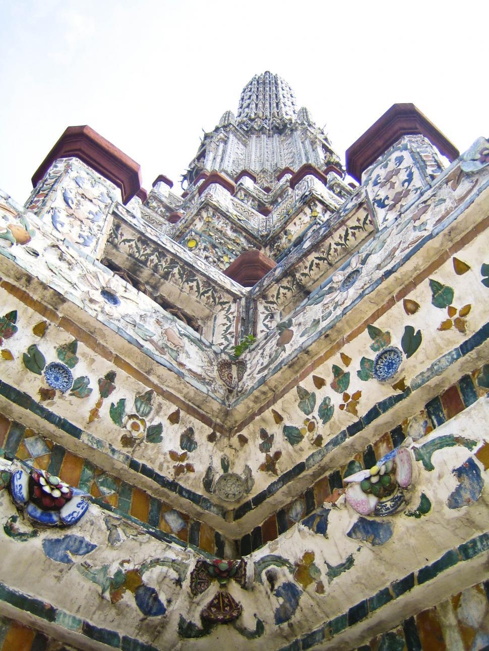 Free Image of Pagoda details 