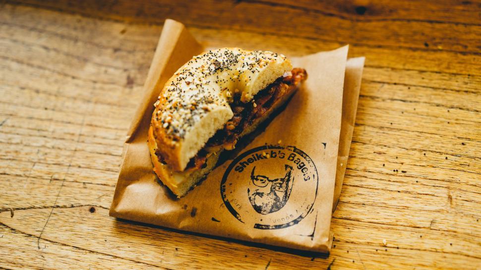 Free Image of Bagel on Wooden Table 