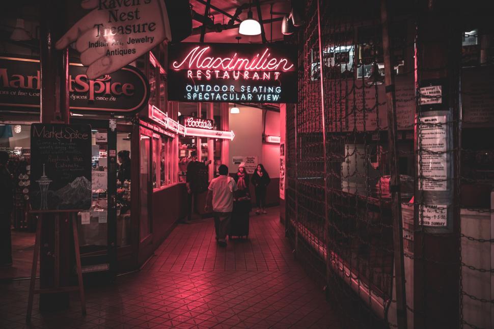 Free Image of Red Light Illuminates Exterior of Restaurant 