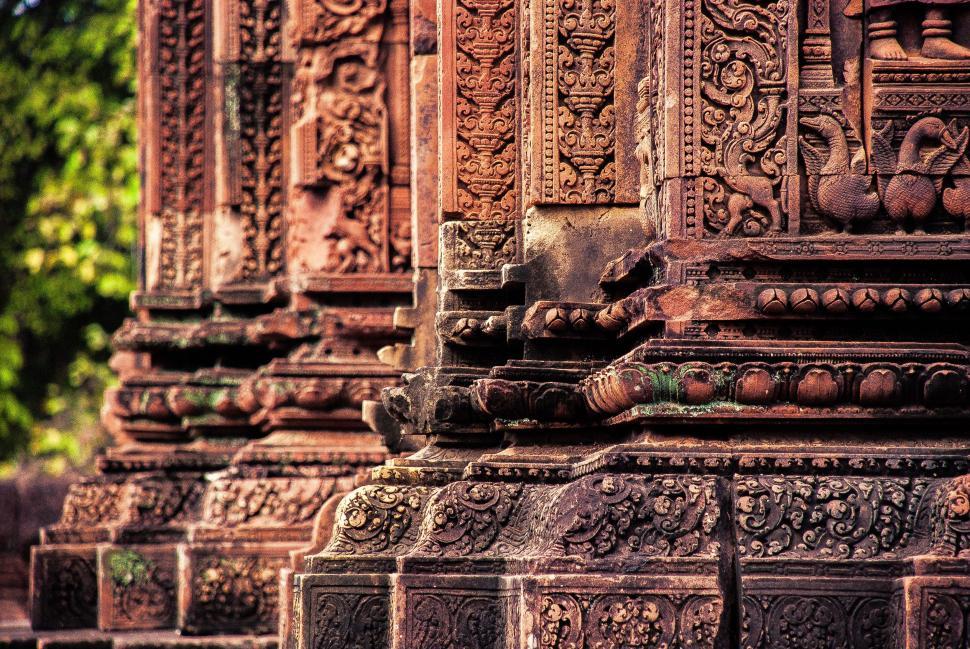 Free Image of Close Up of Wall With Carvings 