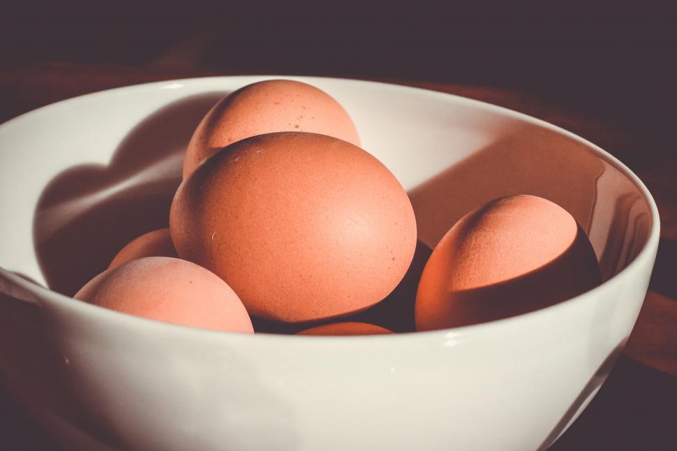 Free Image of White Bowl With Brown Eggs on Table 