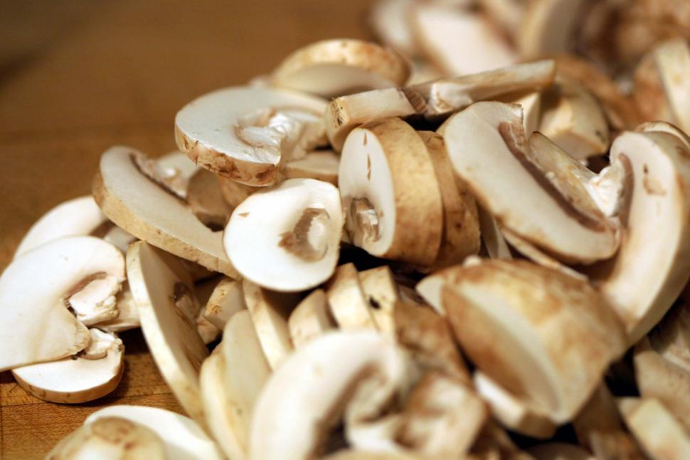 Free Image of Chopped mushrooms 