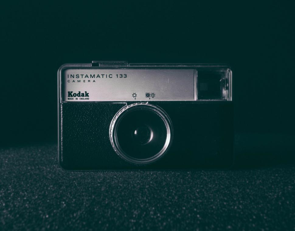 Free Image of Monochrome Vintage Camera Capture 