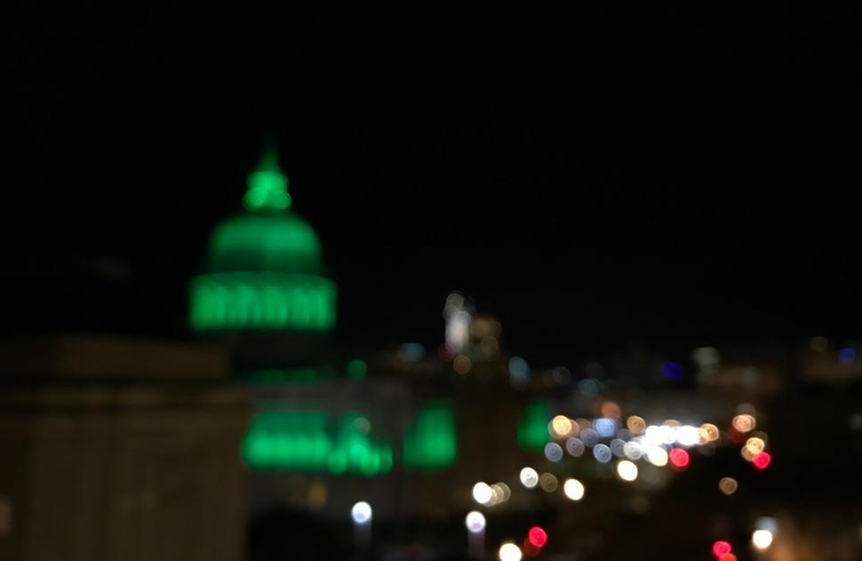 Free Image of Blurry Night Cityscape 