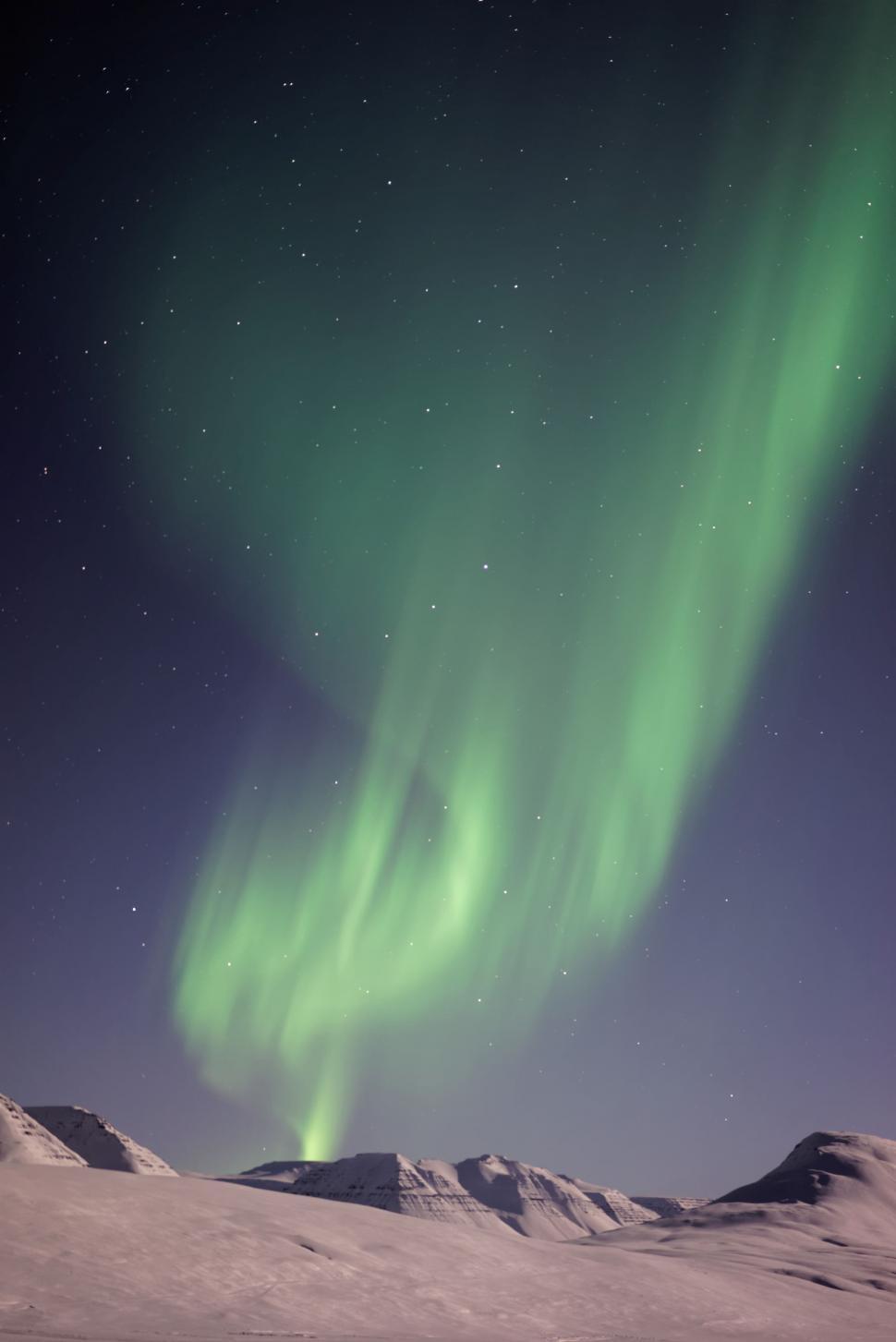 Free Image of Green and White Aurora Borealis in the Night Sky 