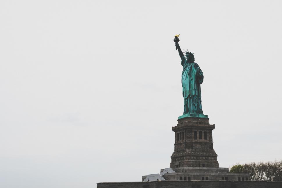 Free Image of Statue of Liberty Stands Tall in City Center 