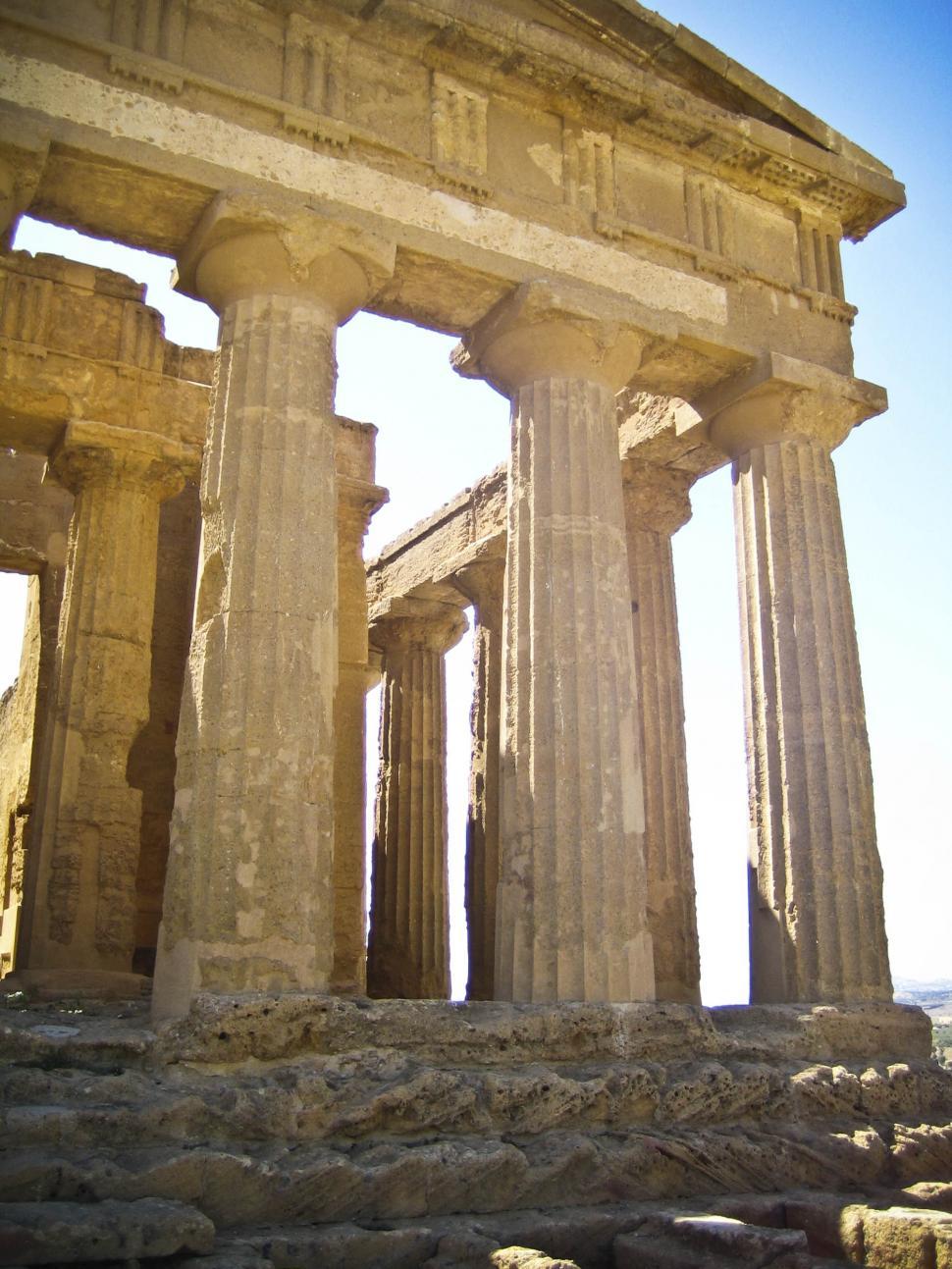 Free Image of ancient temple ruins 