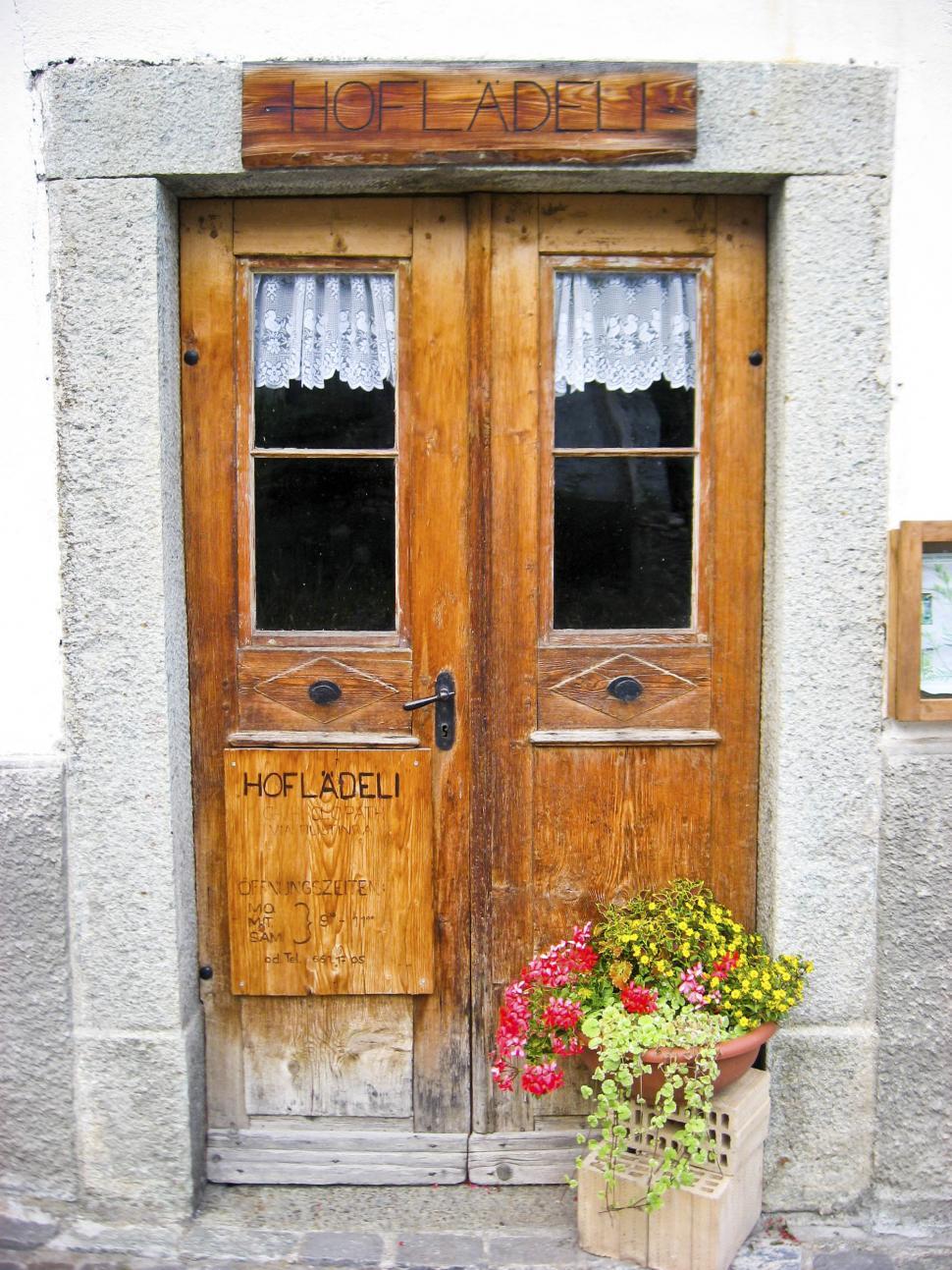 Free Image of wooden door 