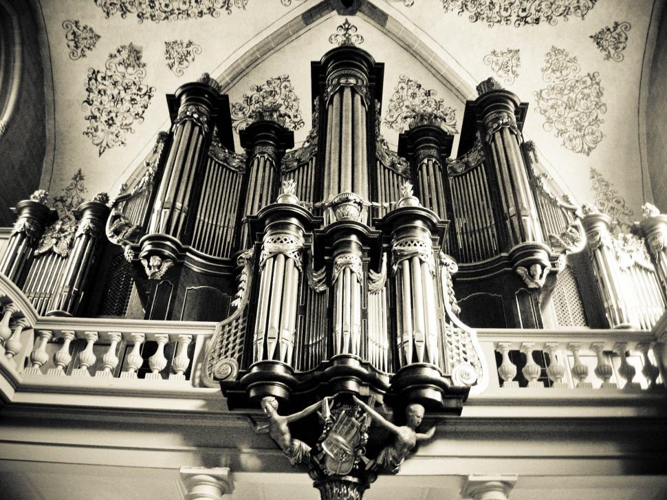 Free Image of church organ 