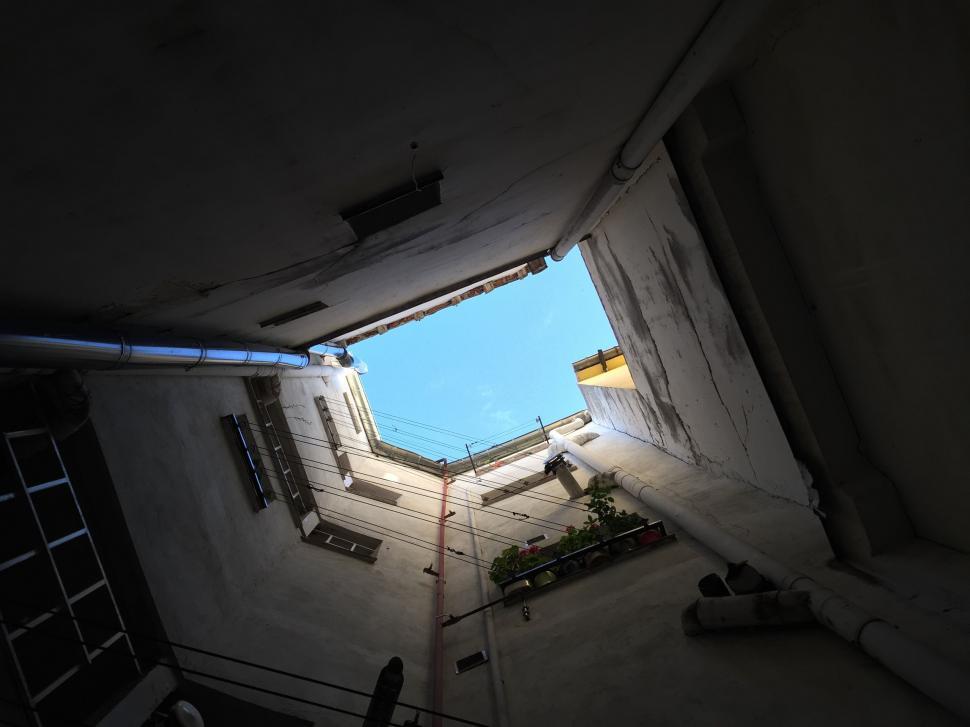 Free Image of Room With a Skylight 