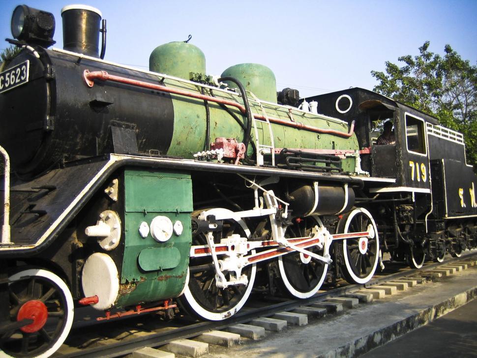 Free Image of old locomotive 