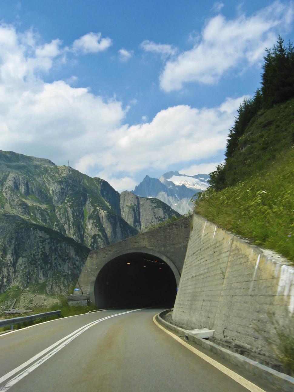 Download Free Stock Photo of Alpine countryside in Switzerland, Europe 