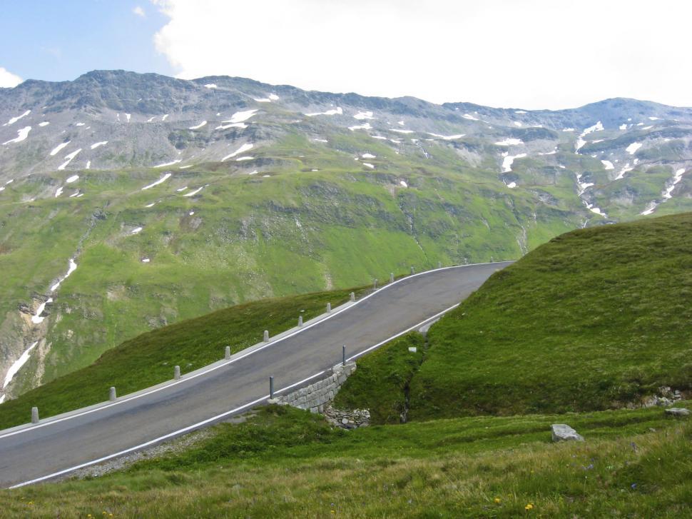Free Image of Alpine road in Switzerland, Europe 