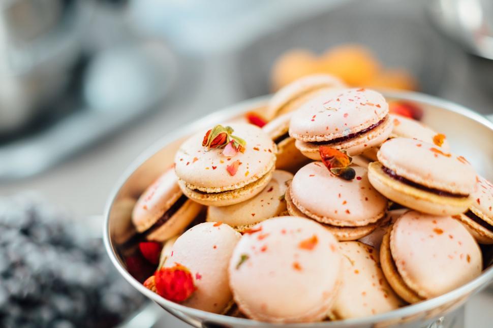 Free Image of Metal Bowl Filled With Lots of Cookies 