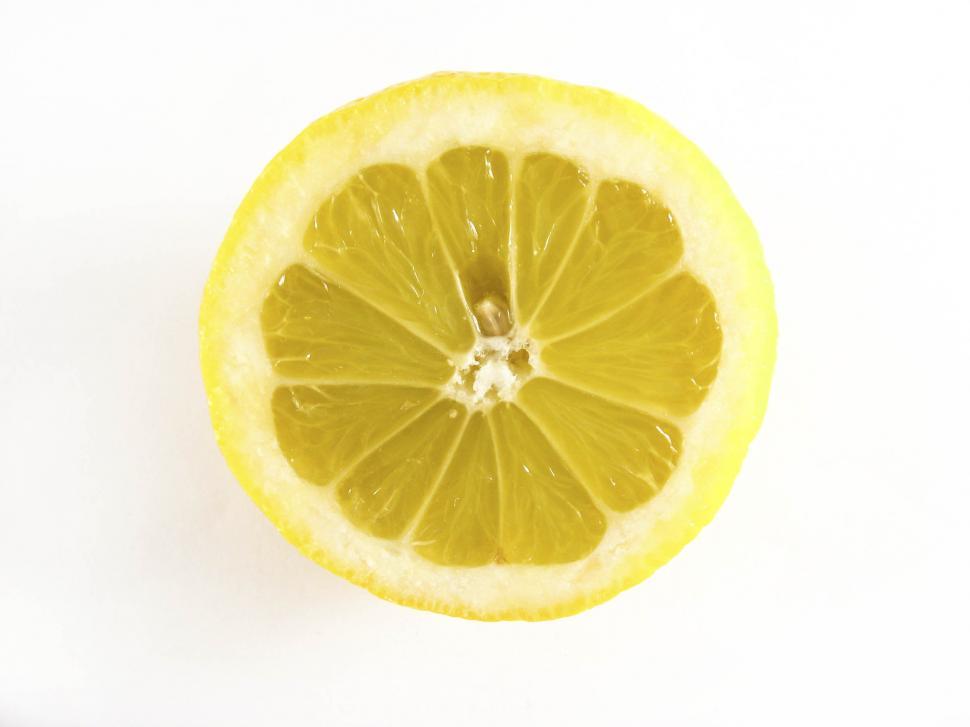 Free Image of lemon half 