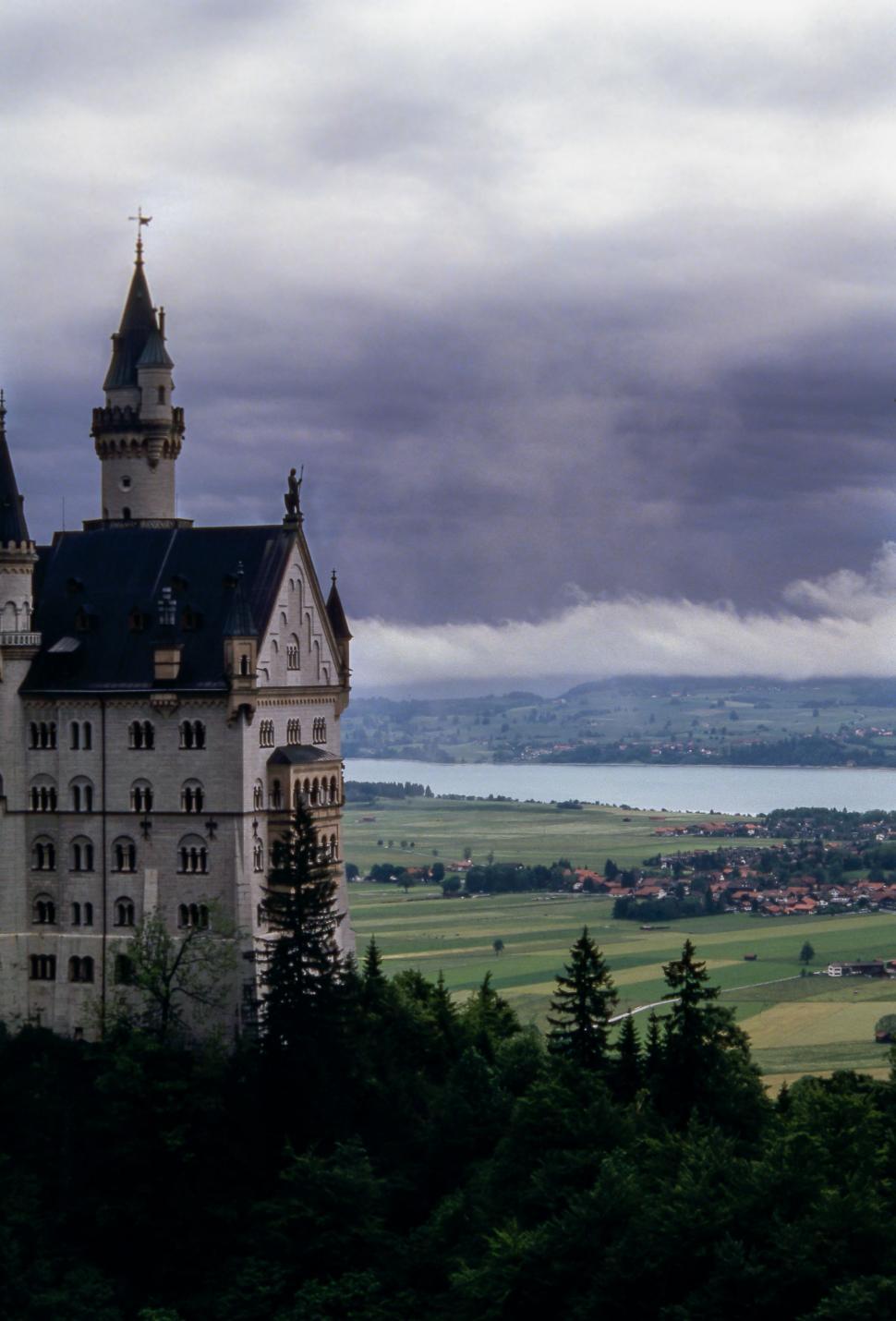 Free Image of Castle Overlooking Lake 