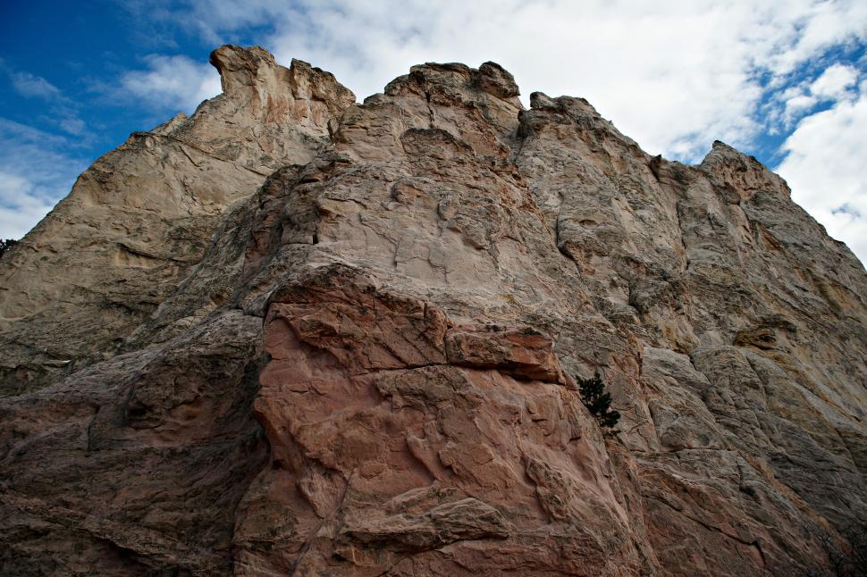 Free Image of White Rock and Red at Garden of the Gods  