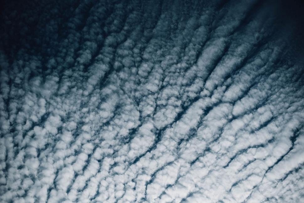 Free Image of Sky Filled With White Clouds 