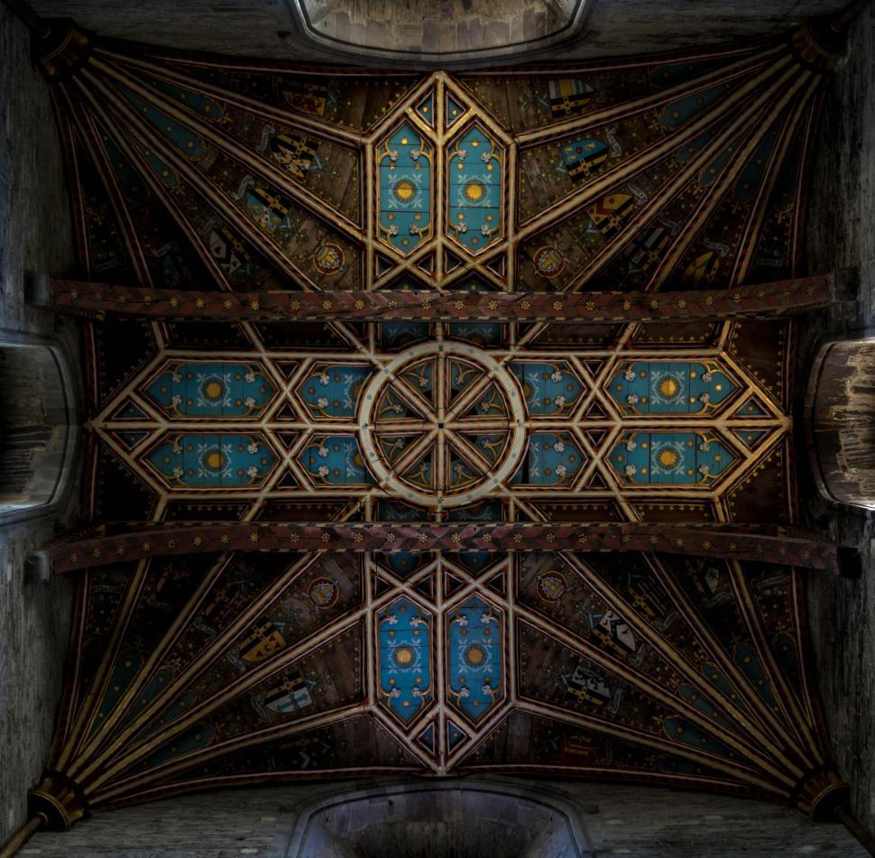 Free Image of Intricate Blue and Gold Ceiling Designs 