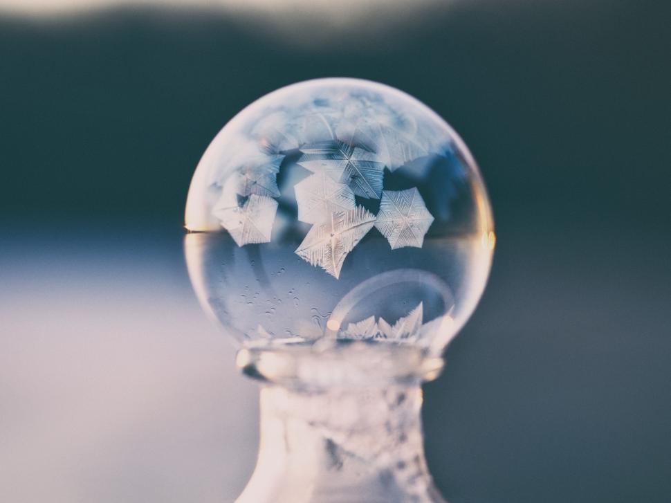 Free Image of Earth Reflection in Snow Globe 