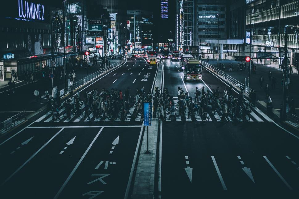 Free Image of Busy City Street With Heavy Nighttime Traffic 