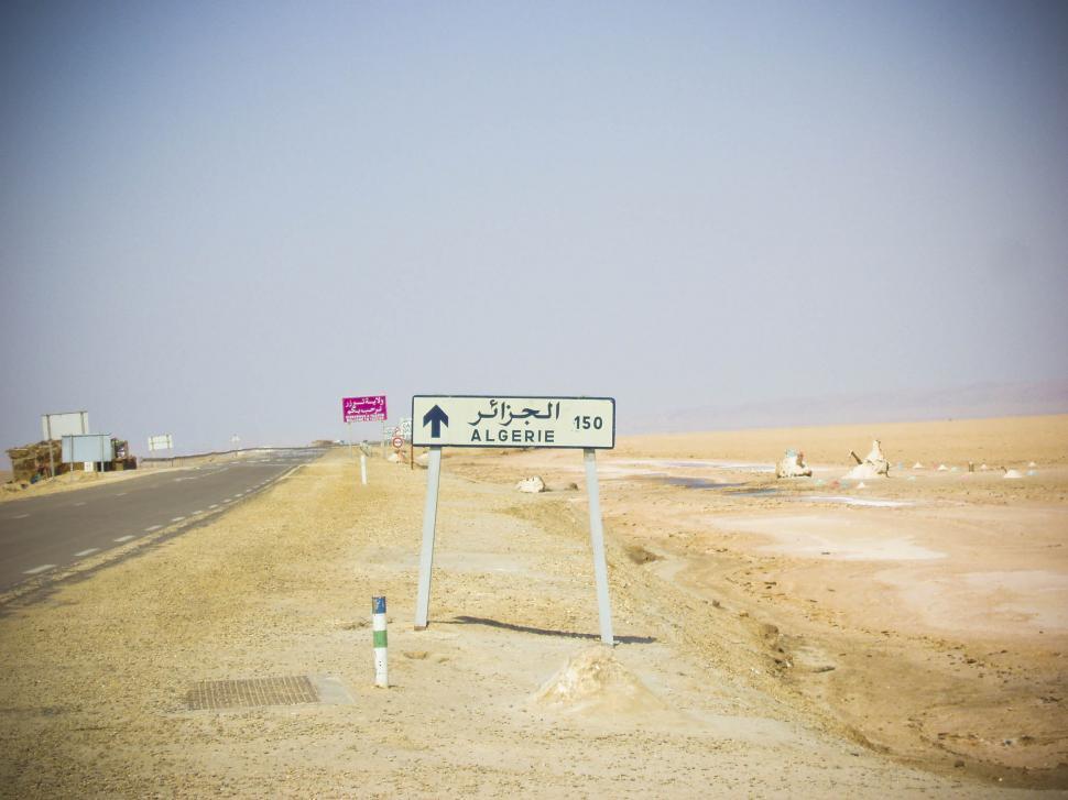 Free Image of Road-sign on highway in Tunisia  