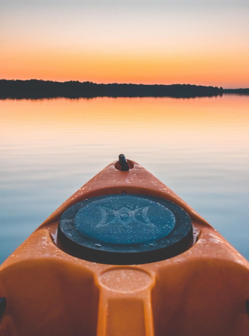 Free Image of Paddling in a Kayak: A View of a Body of Water 