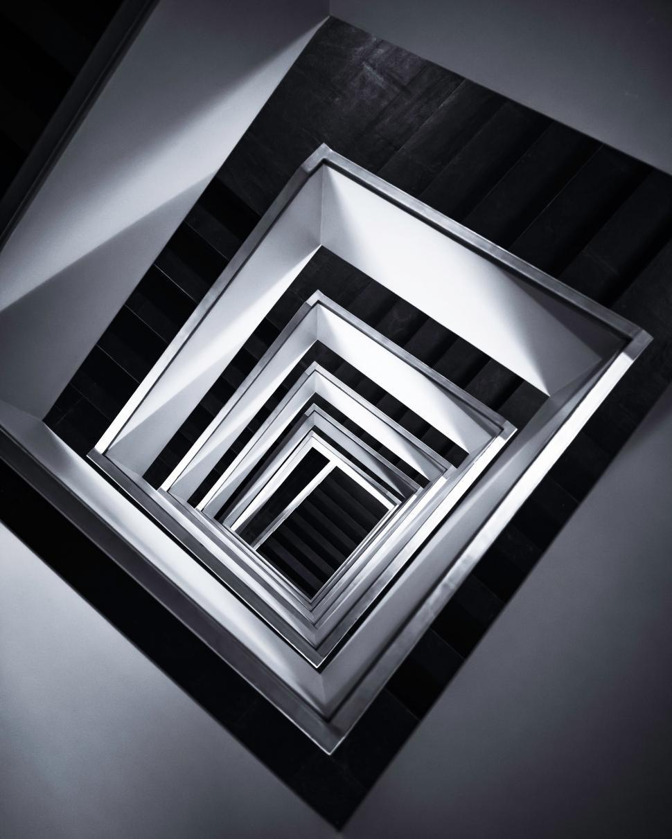 Free Image of Square Ceiling in Black and White 