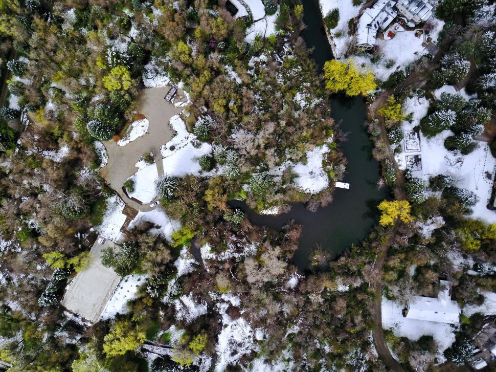 Free Image of A Birds Eye View of a Snow Covered Landscape 