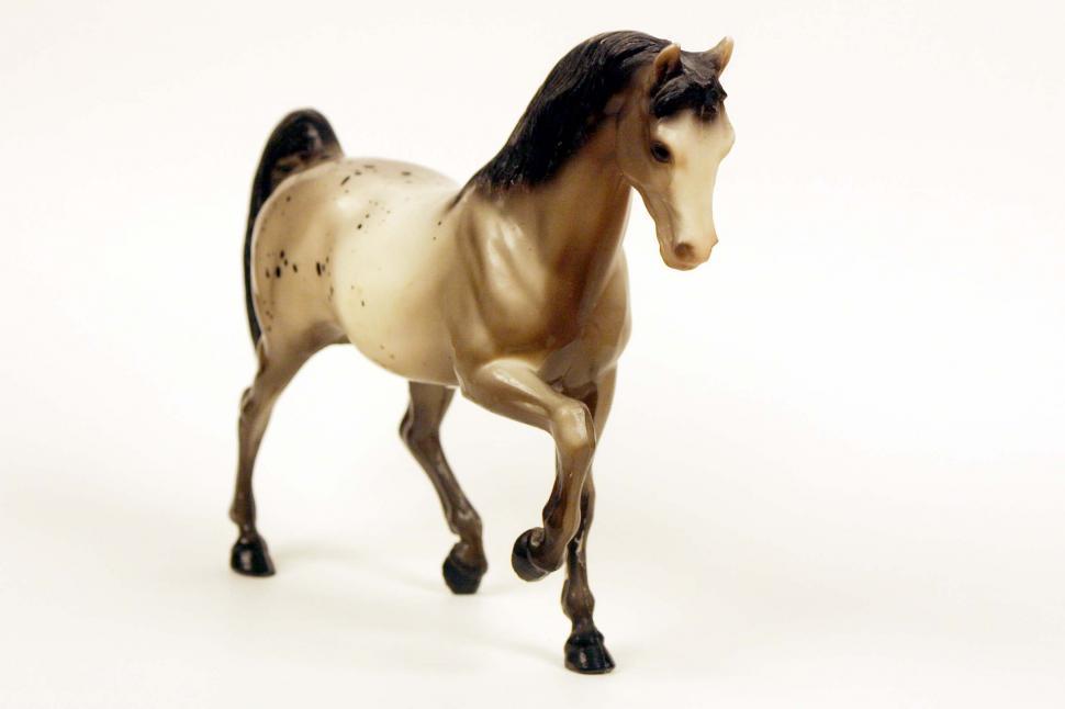 Free Image of horse toy animal plastic hoof hooves trot mane statue figurine figure sculpture 