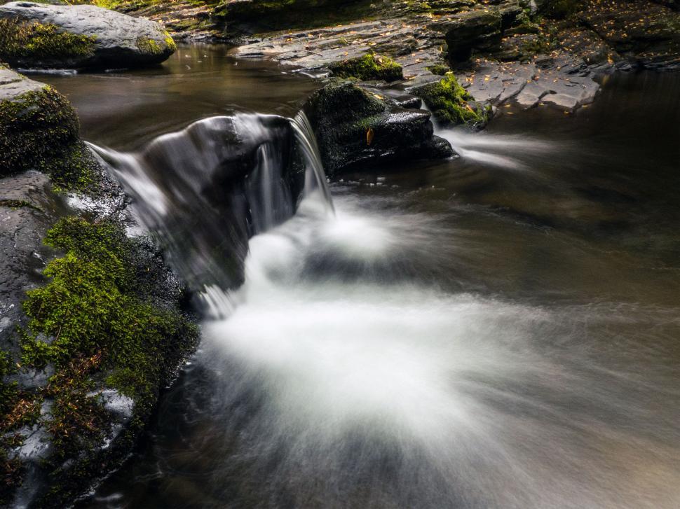 Free Image of Cascades in Autumn 