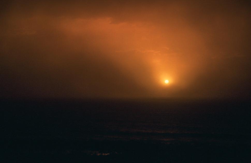 Free Image of Hazy Sunset 
