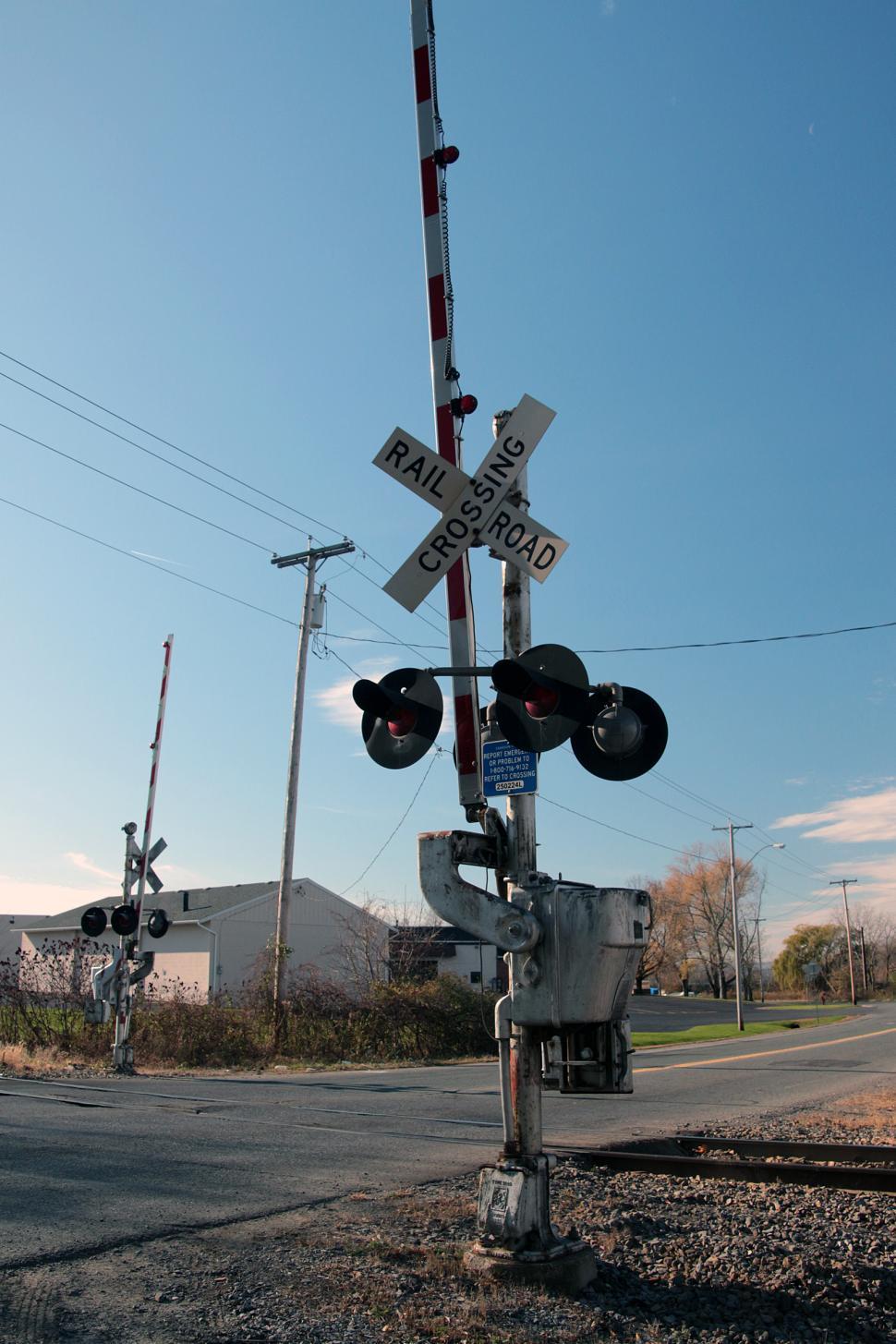 Free Image of Rural Railroad Crossing 