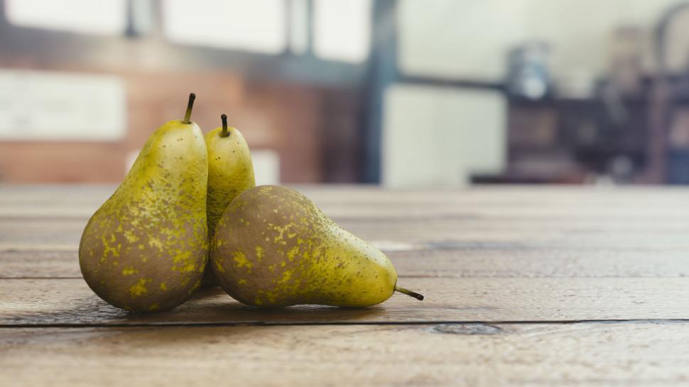 Free Image of Fresh Pears 