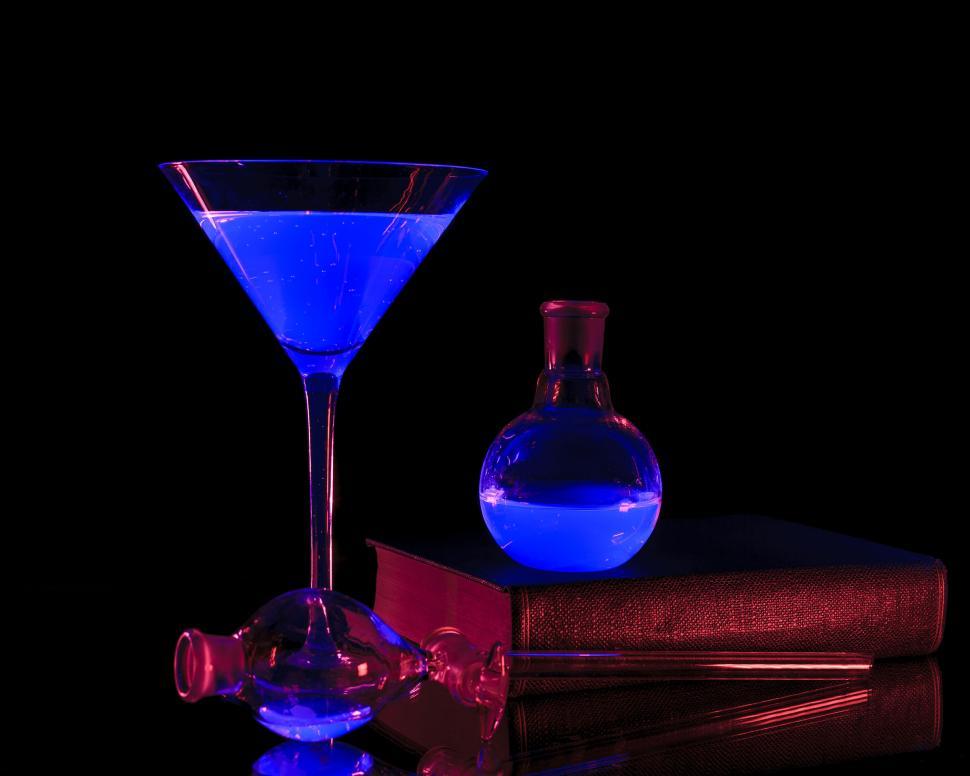 Free Image of Food and chemistry glassware under a black light 