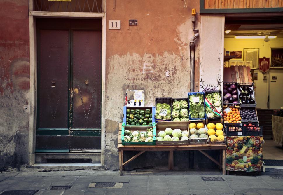 Free Image of Traditional grocery store selling fruit and vegetable 