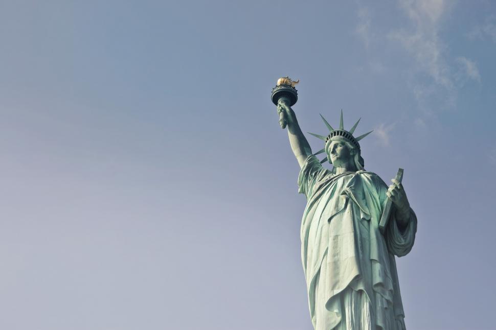 Free Image of Statue of Liberty With Blue Sky 