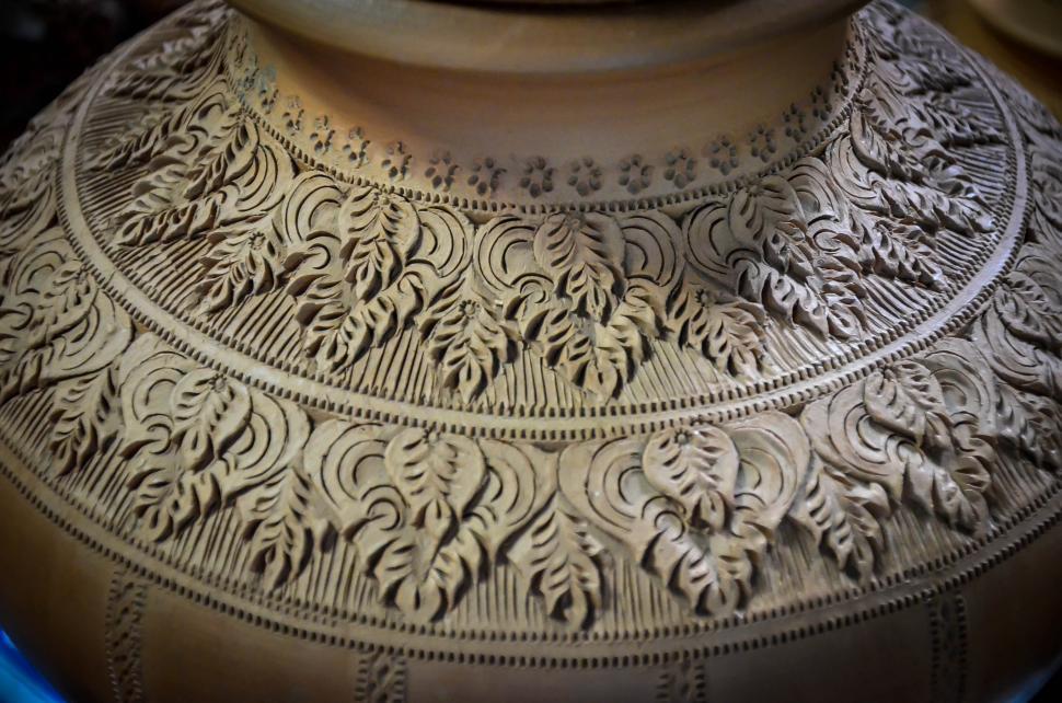 Free Image of Thai Pottery Style - Carved Pot 